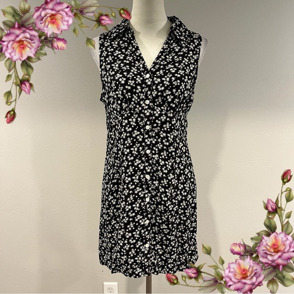 SO button down Floral Sleeveless casual Dress size medium‎